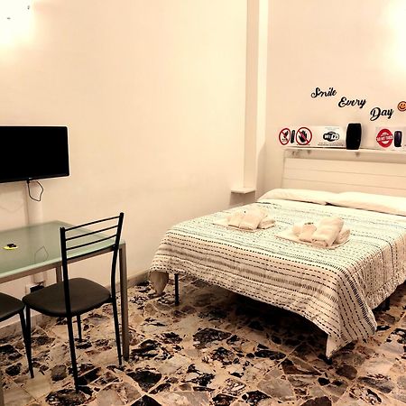 Appartement Locazione Turistica Casa Gardenia à Turin Extérieur photo